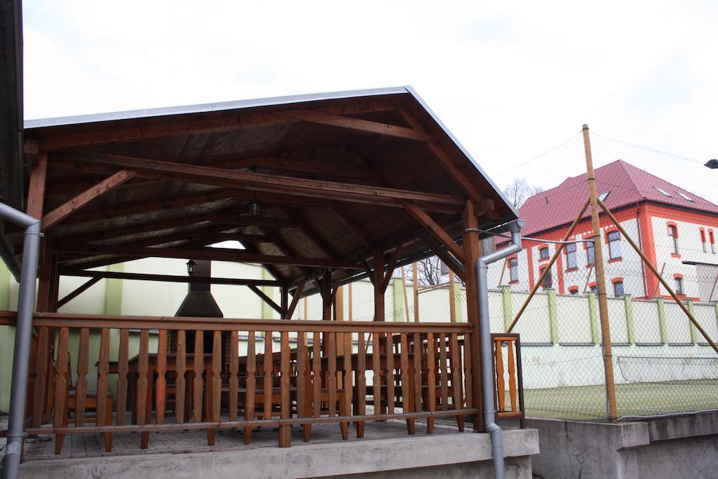 Penzion Koras Vrutky Luaran gambar